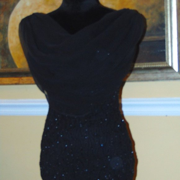 Elegant Black Cocktail Dress - Picture 1 of 3